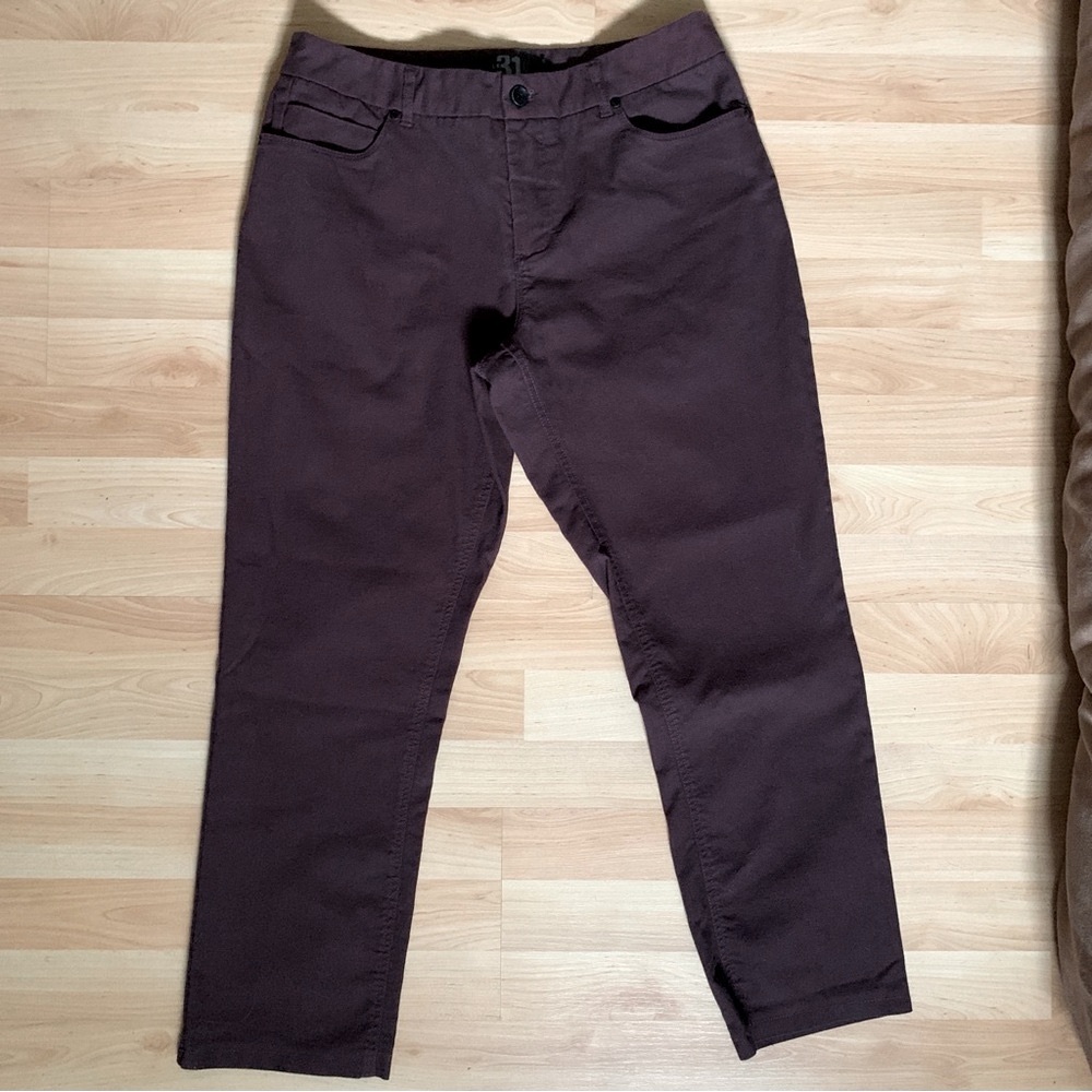 Simons Men's Chinos in Deep Plum
